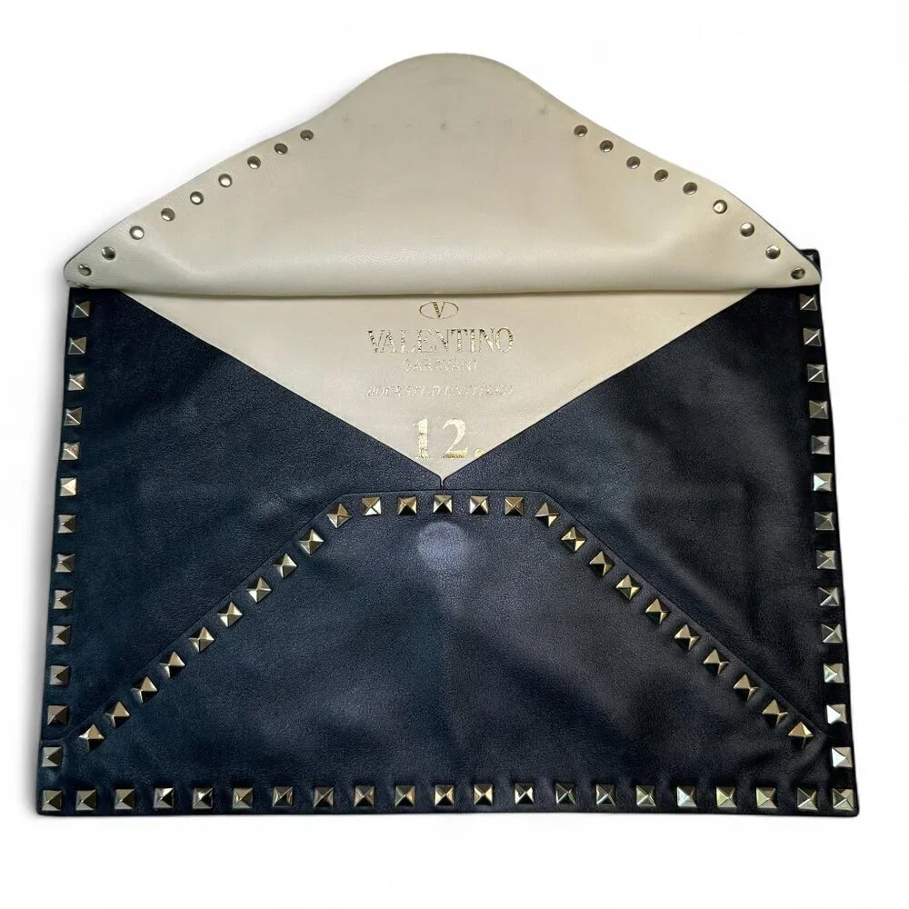 Valentino Garavani Rockstud Untitled 12 Clutch, Black, Unisex